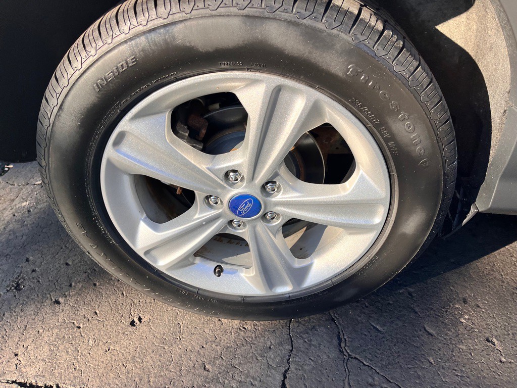 2013 Ford Escape Image 40