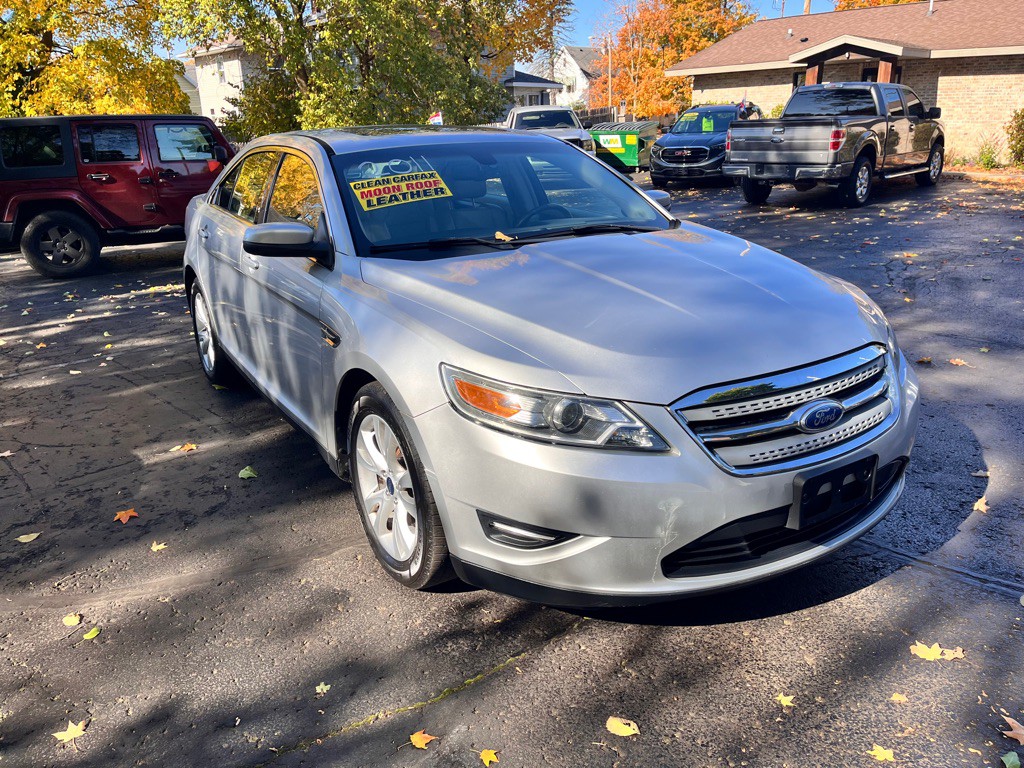 2011 Ford Taurus Image 7