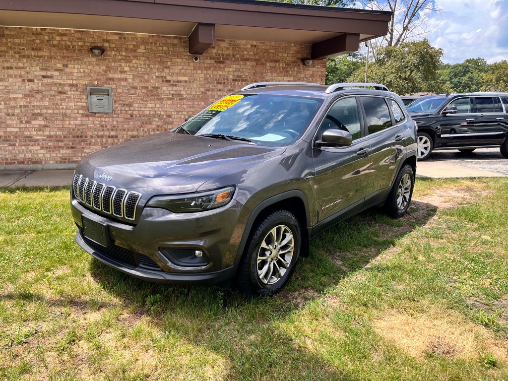 2019 Jeep Cherokee Image 1