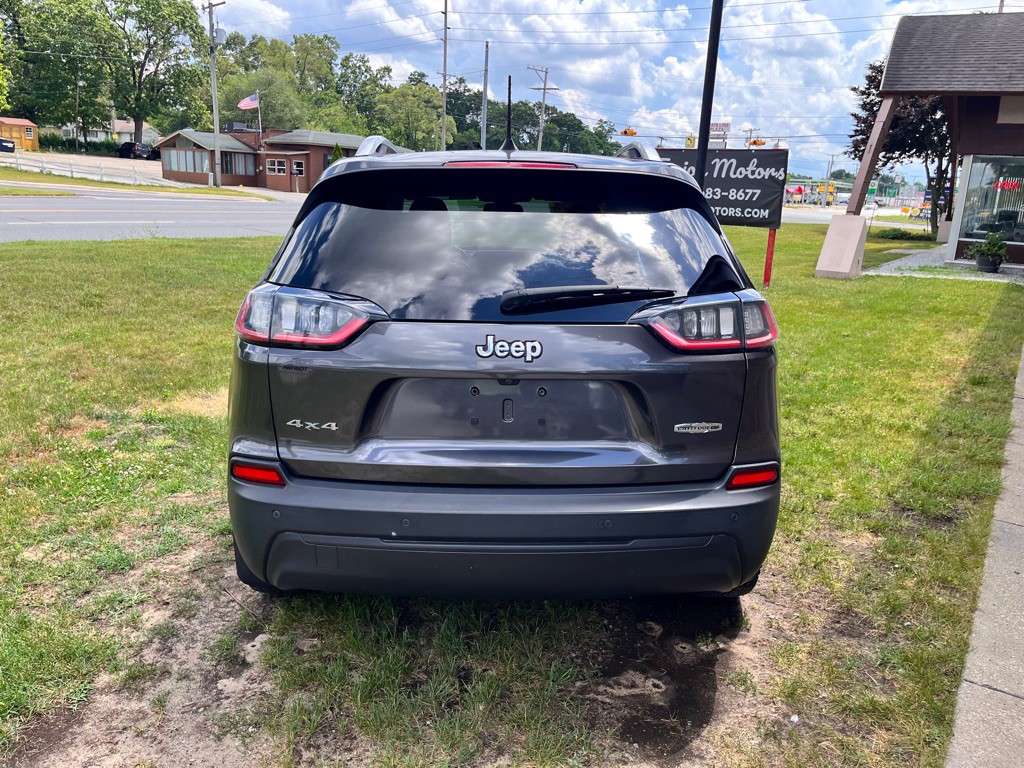2019 Jeep Cherokee Image 5