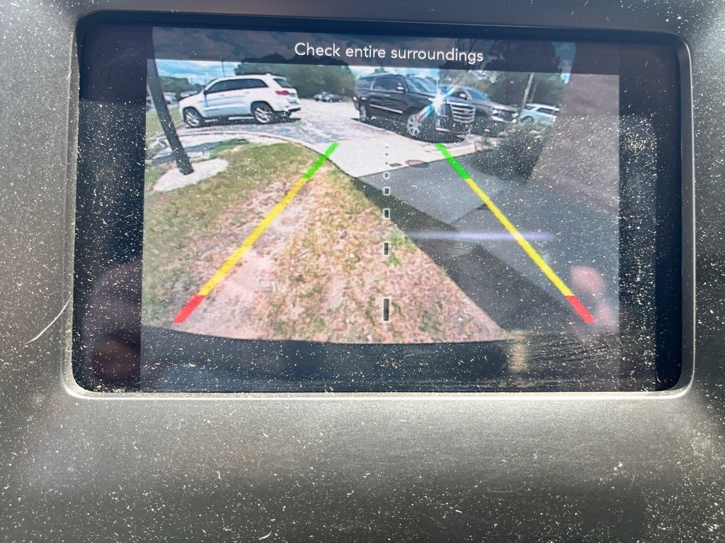 2019 Jeep Cherokee Image 34