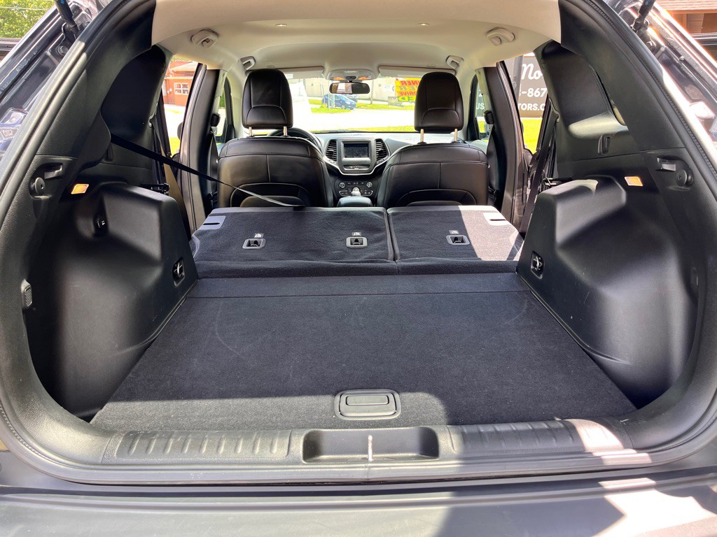 2019 Jeep Cherokee Image 44