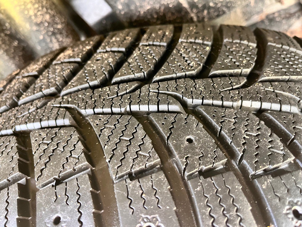 2019 Jeep Cherokee Image 47