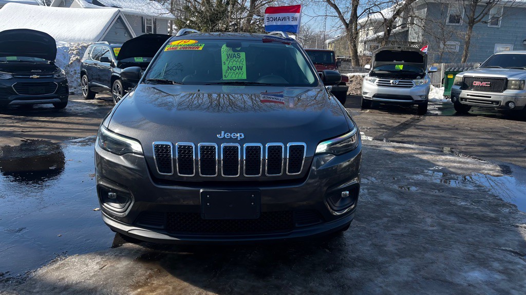 2019 Jeep Cherokee Image 12
