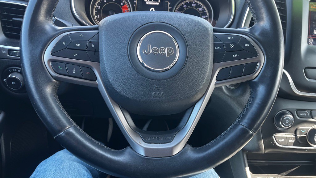 2019 Jeep Cherokee Image 14