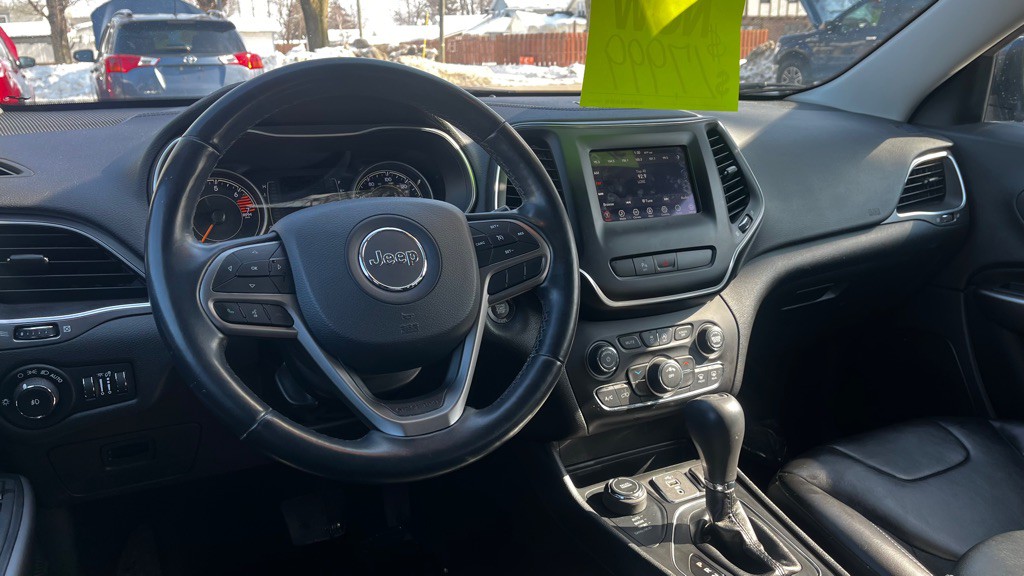 2019 Jeep Cherokee Image 30