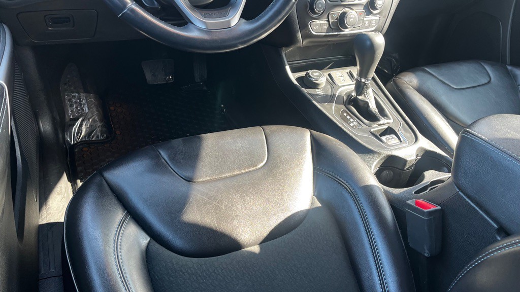 2019 Jeep Cherokee Image 31