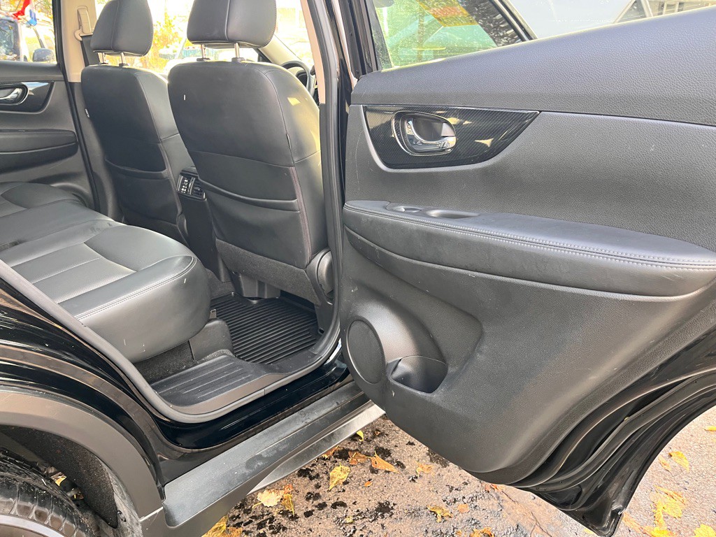 2018 Nissan Rogue Image 20