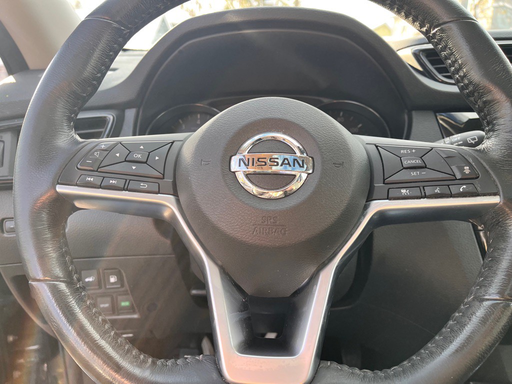 2018 Nissan Rogue Image 34