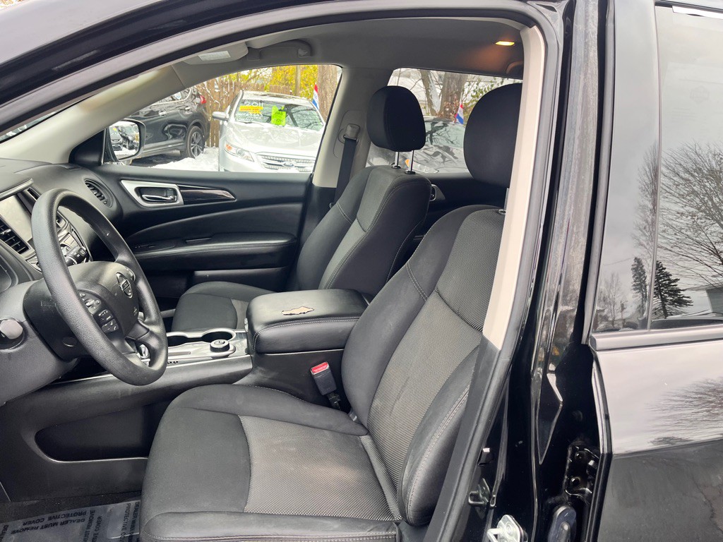 2018 Nissan Pathfinder Image 19