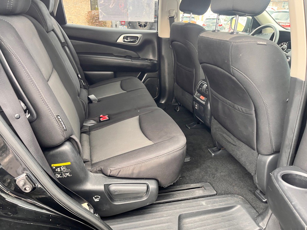 2018 Nissan Pathfinder Image 31