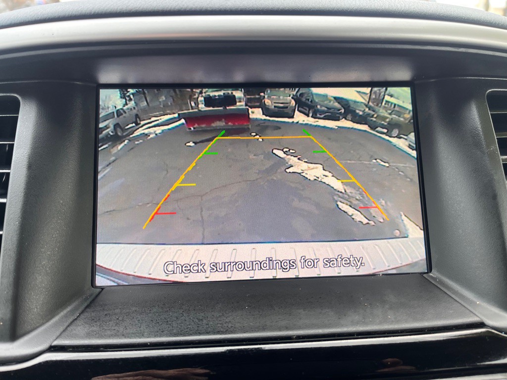 2018 Nissan Pathfinder Image 37