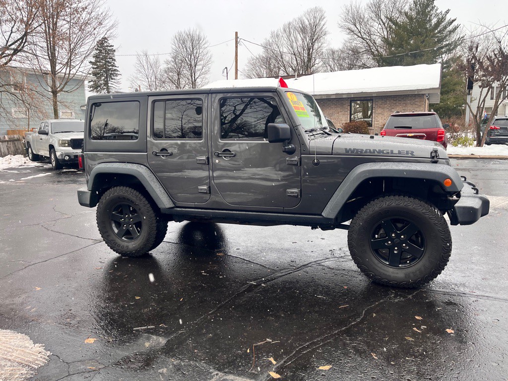 2017 Jeep Wrangler Unlimited Image 8