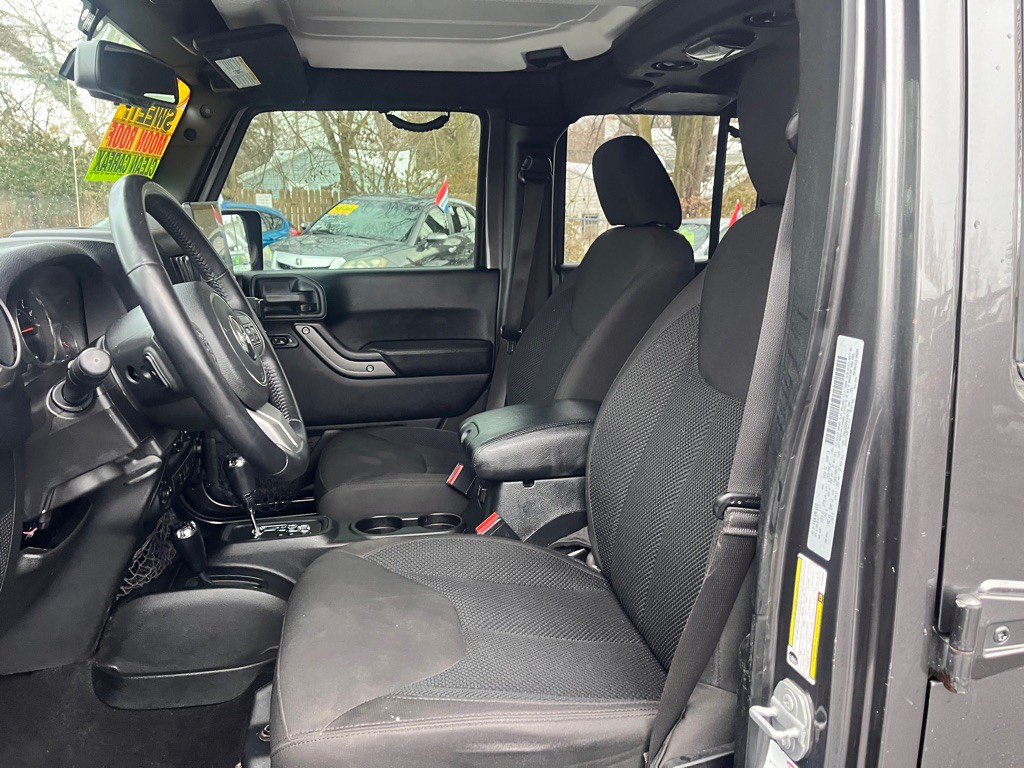 2017 Jeep Wrangler Unlimited Image 17