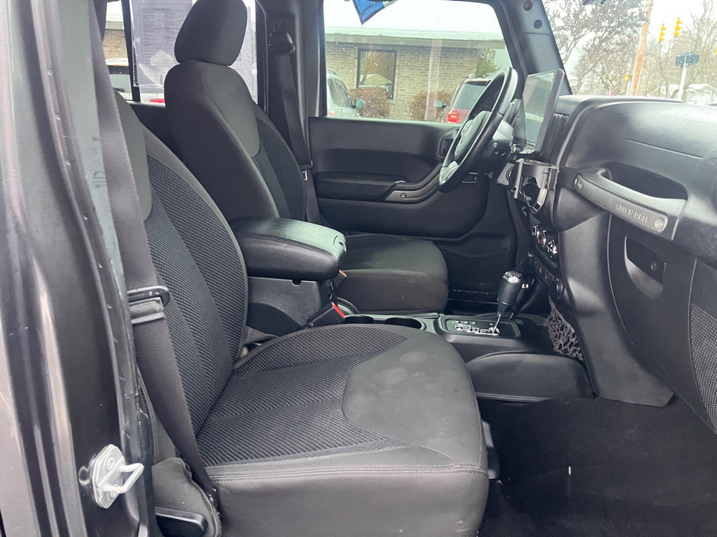 2017 Jeep Wrangler Unlimited Image 19