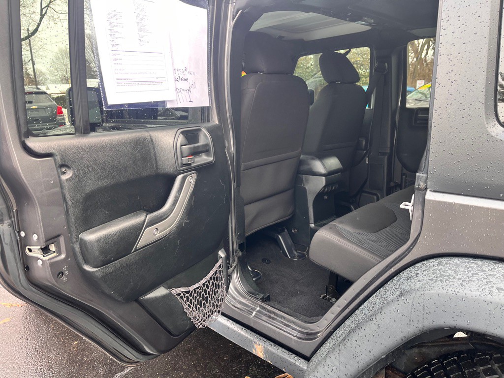 2017 Jeep Wrangler Unlimited Image 24