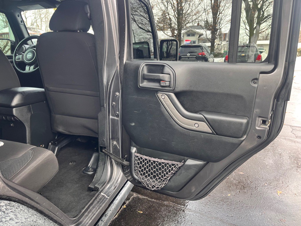 2017 Jeep Wrangler Unlimited Image 26