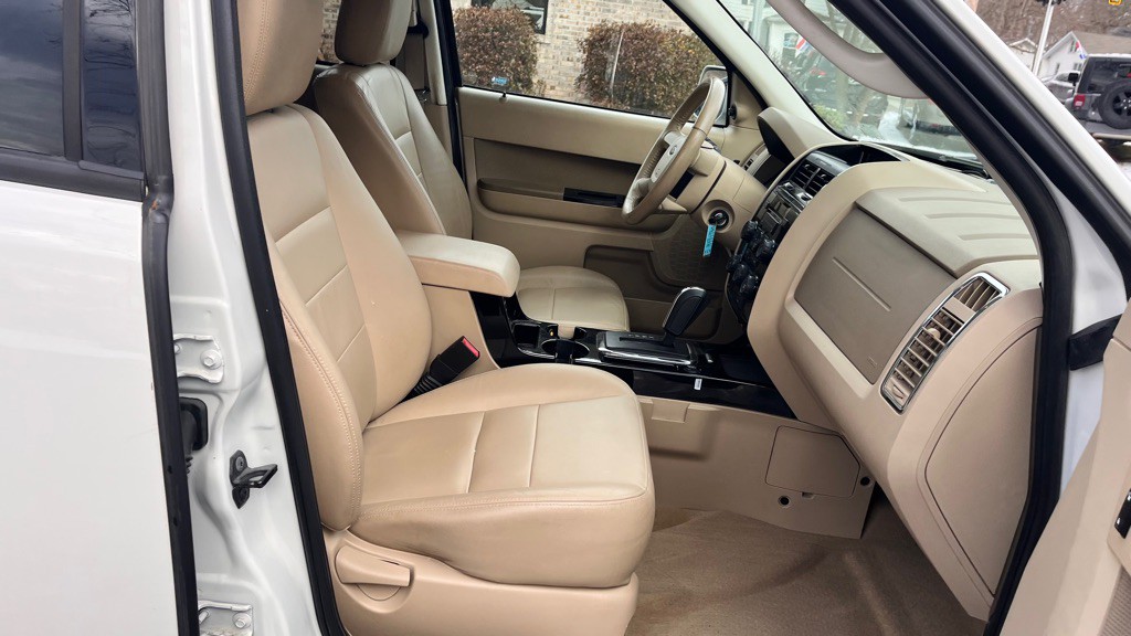 2009 Ford Escape Image 12
