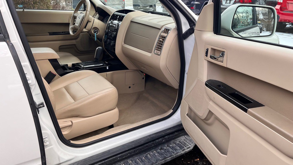 2009 Ford Escape Image 13