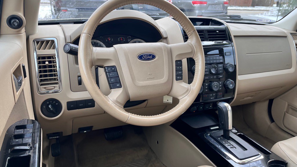 2009 Ford Escape Image 15