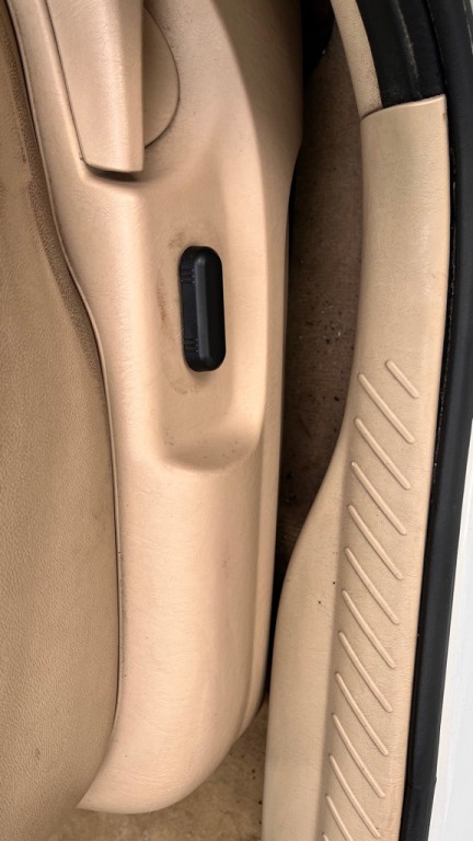 2009 Ford Escape Image 24