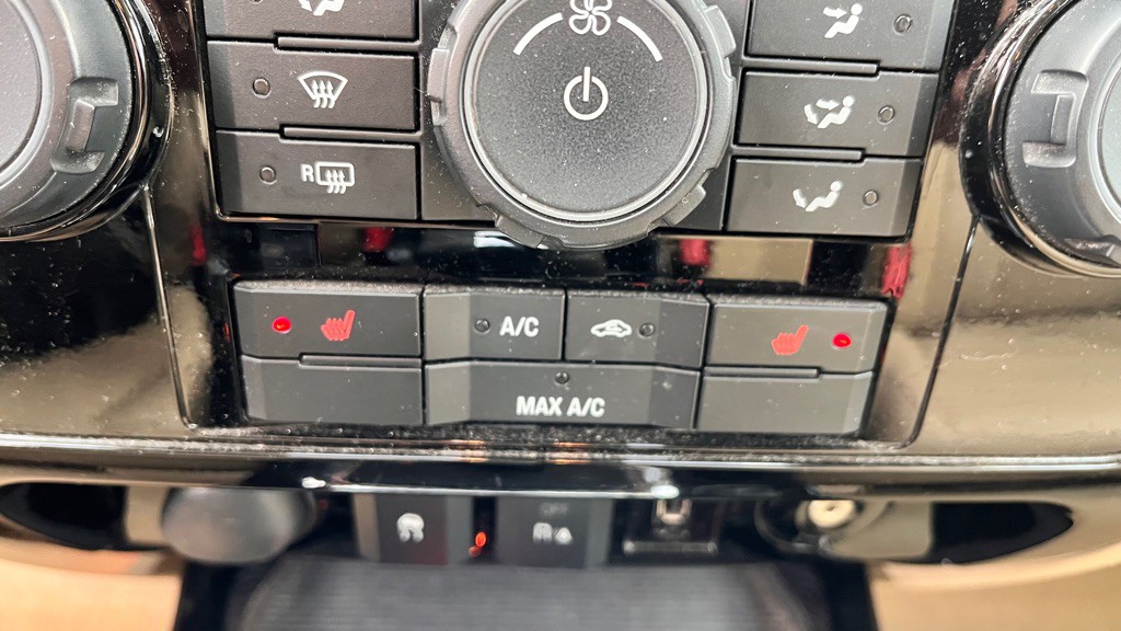 2009 Ford Escape Image 25