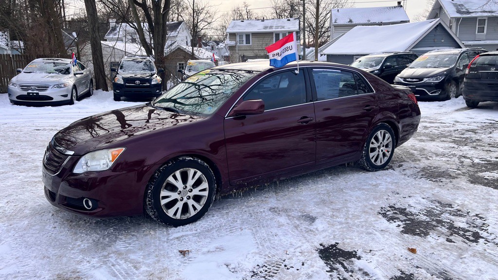 2008 Toyota Avalon Image 2