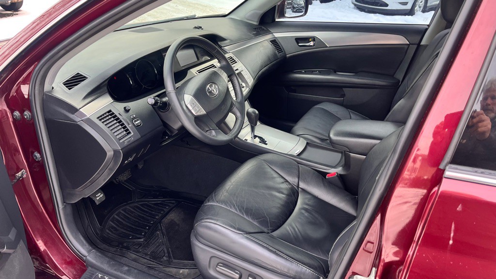 2008 Toyota Avalon Image 15