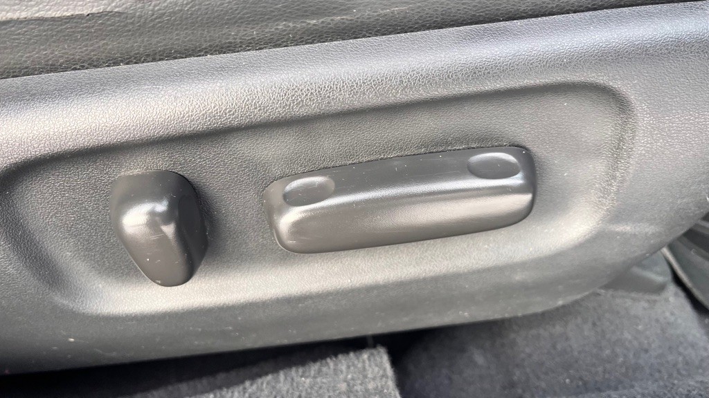 2008 Toyota Avalon Image 21