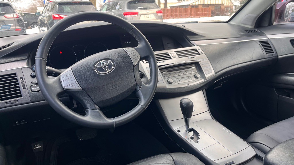 2008 Toyota Avalon Image 28