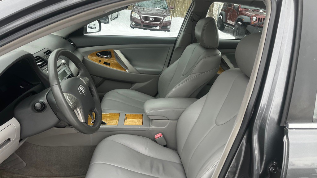 2007 Toyota Camry Image 24