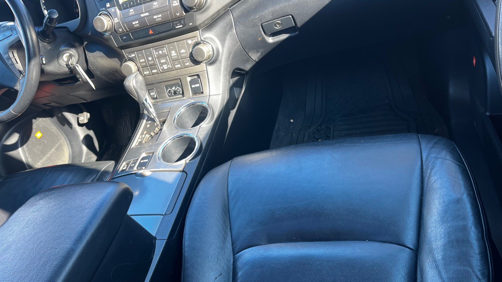 2008 Toyota Highlander Image 40
