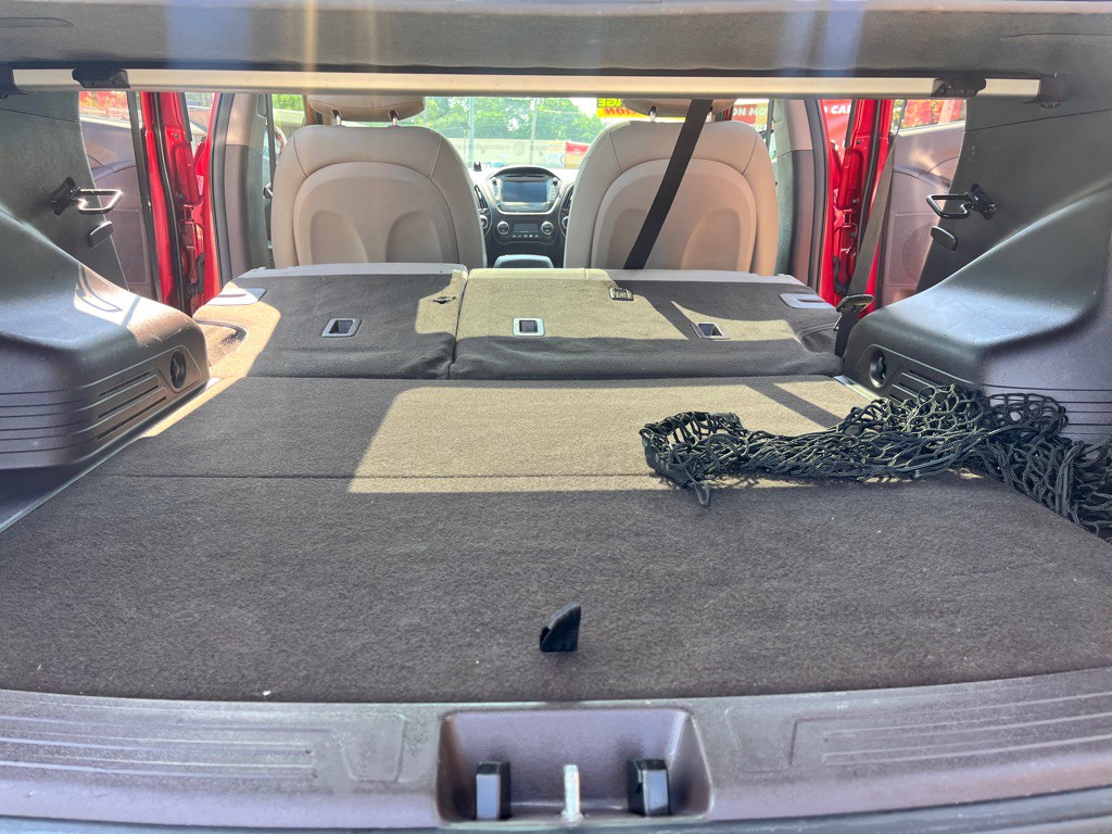 2015 Hyundai Tucson Image 35