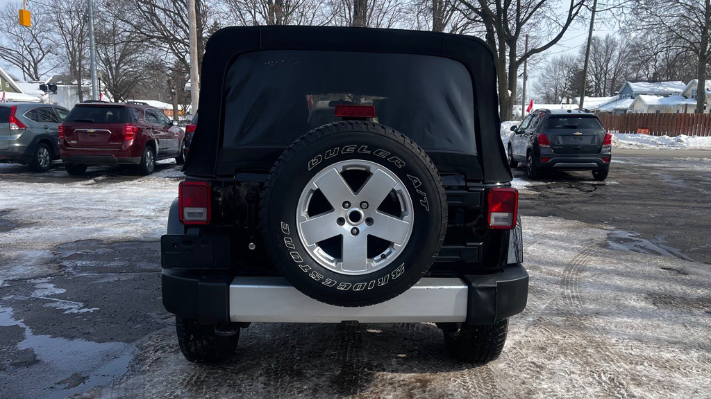 2012 Jeep Wrangler Unlimited Image 41