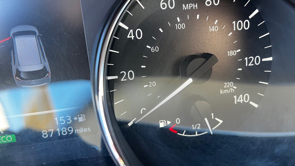 2017 Nissan Rogue Image 18