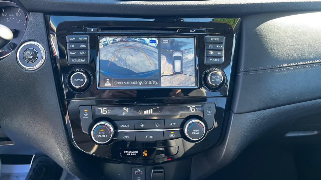 2017 Nissan Rogue Image 19