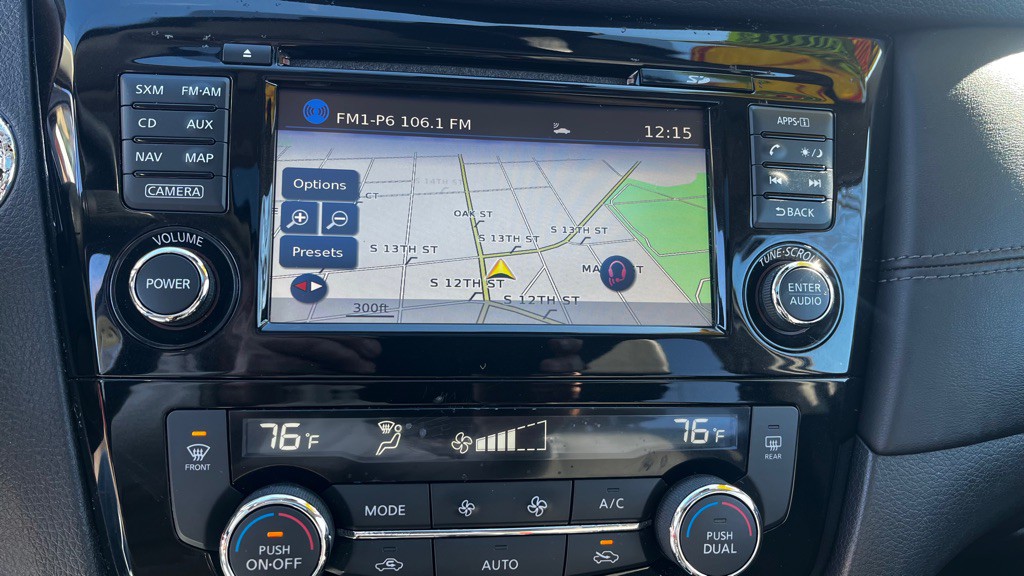 2017 Nissan Rogue Image 21