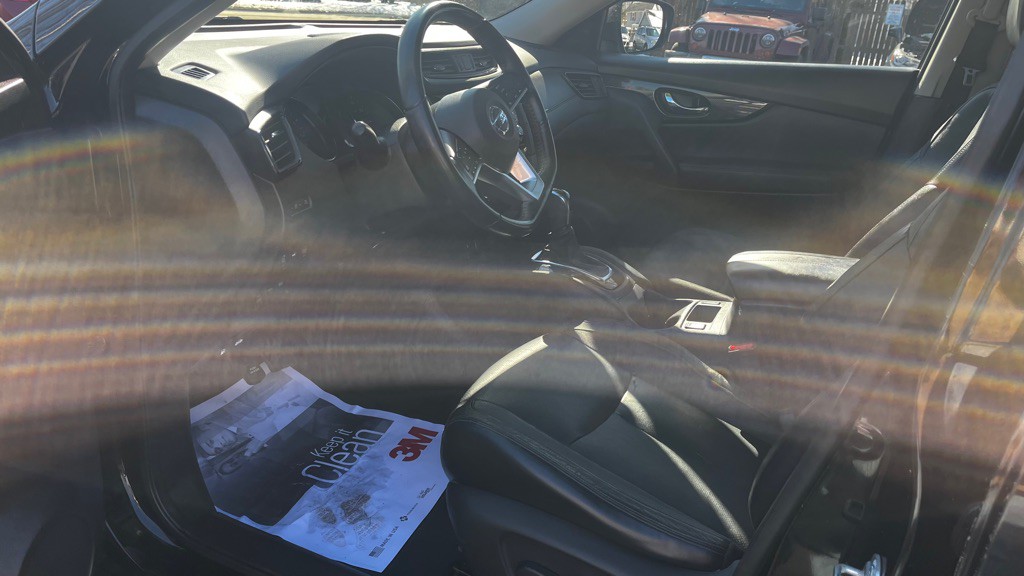 2017 Nissan Rogue Image 26