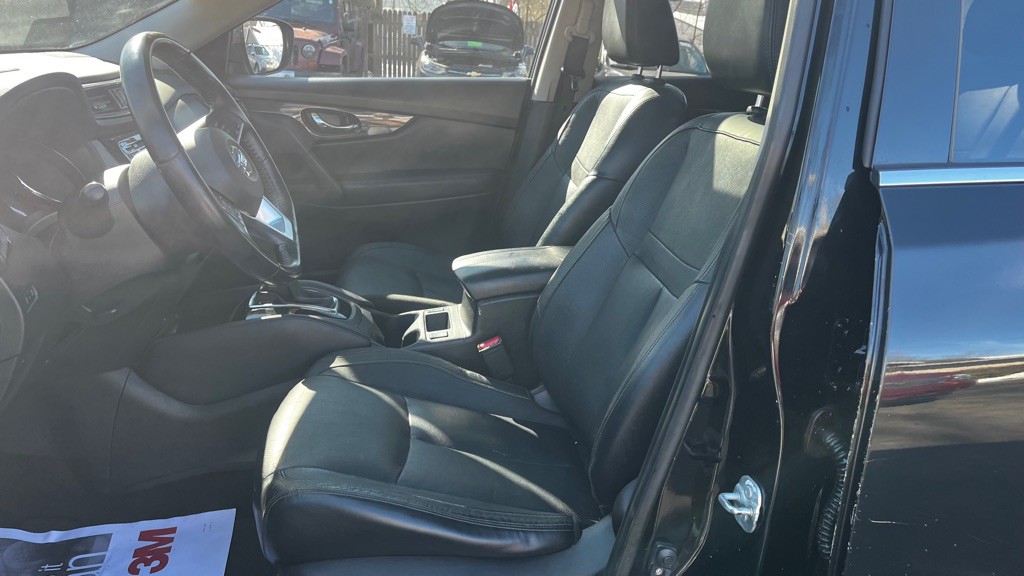 2017 Nissan Rogue Image 27