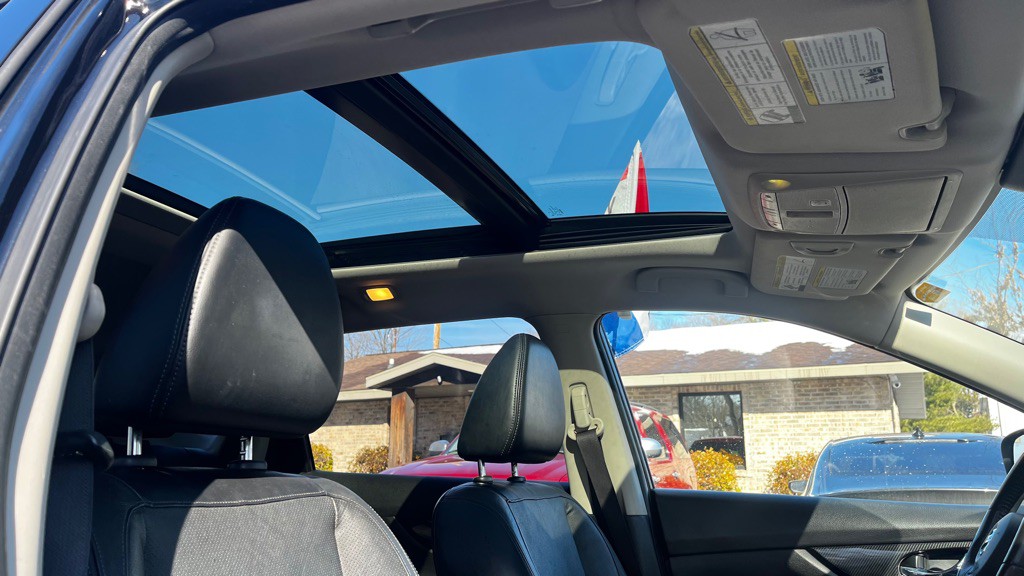 2017 Nissan Rogue Image 29