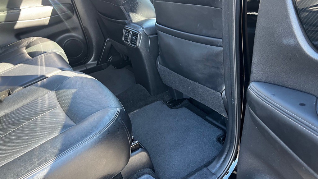 2017 Nissan Rogue Image 43