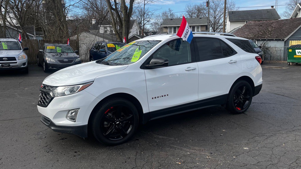 2020 Chevrolet Equinox Image 2