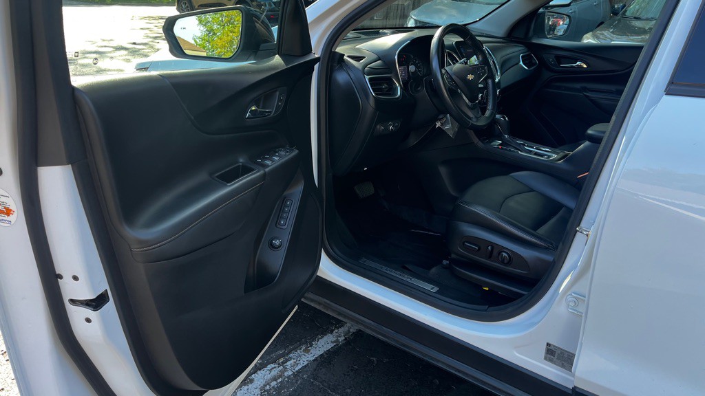2020 Chevrolet Equinox Image 25