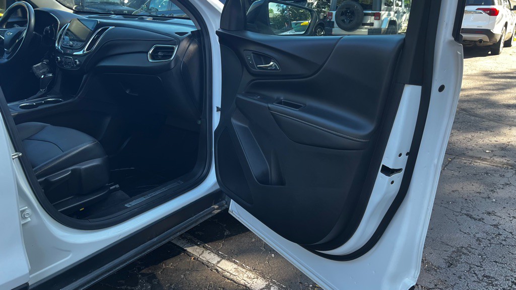 2020 Chevrolet Equinox Image 29
