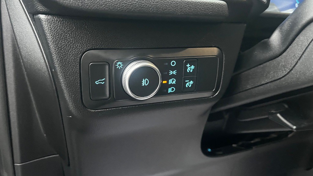 2020 Ford Escape Image 15