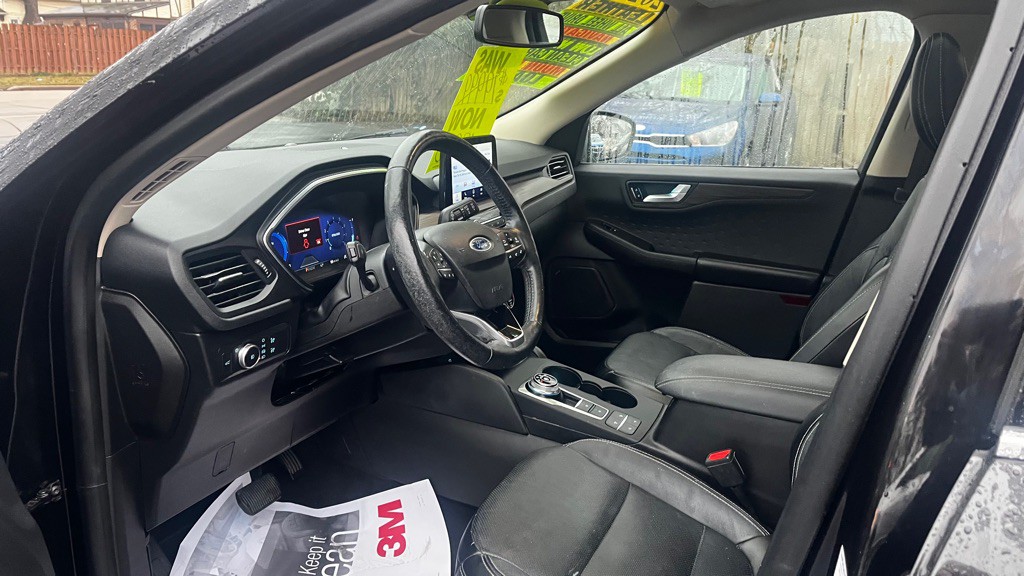 2020 Ford Escape Image 24