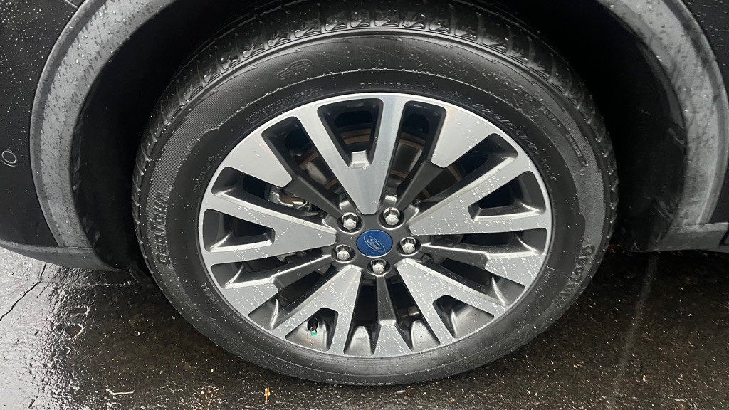 2020 Ford Escape Image 50