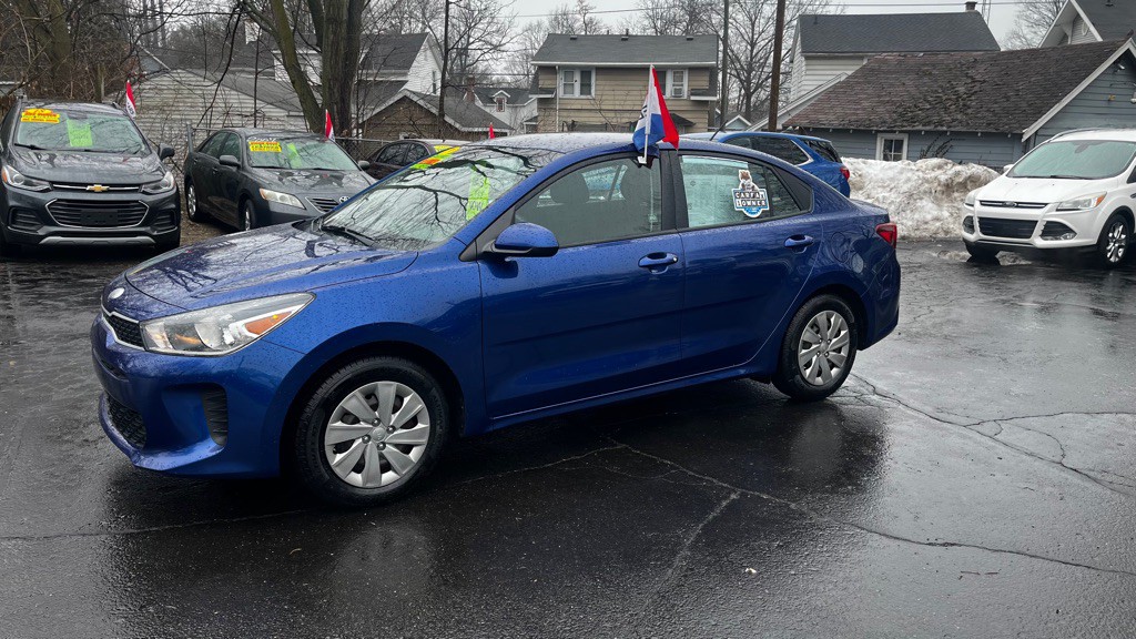 2019 Kia Rio Image 2