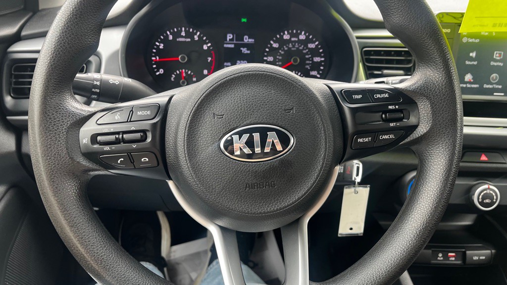 2019 Kia Rio Image 17