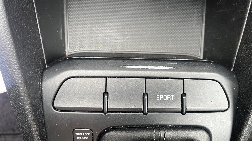 2019 Kia Rio Image 22